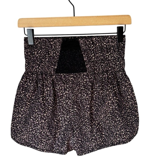 Free People FP Movement The Way Home High Rise Gray Printed Shorts Size S - Picture 3 of 12